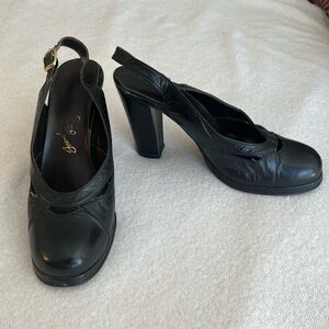 Vintage 1950s Black Leather Slingback High Heels with Gold Buckle size 9